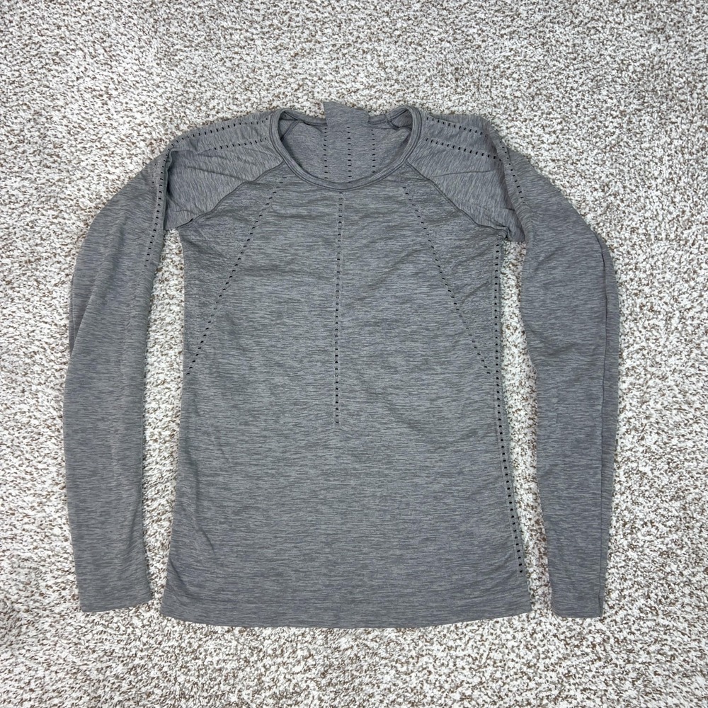 Athleta Shirt Womens Small Gray Seamless Foothill‎ Running Athletic Gym Top Logo